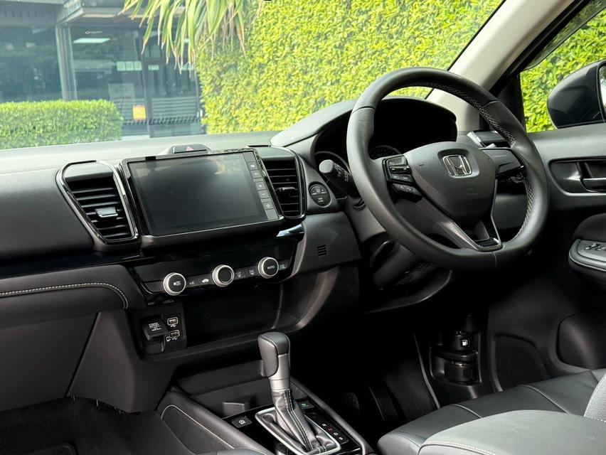 2023 HONDA CITY 1.0 TURBO SV รถมือเดียวออกป้ายแดง สภาพป้ายแดง วิ่งน้อยเพียง 18,000 กม รถไม่เคยมีอุบัติเหตุครับ 12
