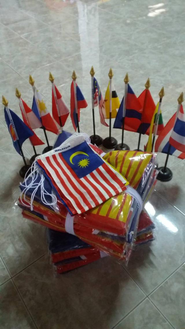 ธงสำเร็จรูป ธงโลโก้