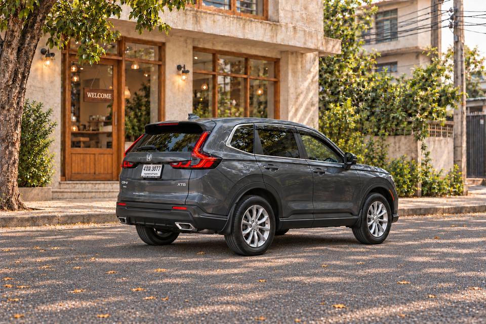 HONDA CR-V 1.5 TURBO EL 4WD ปี 2023 รถบ้านมือเดียว สีเทา ขับ 4 ตัวท็อป ออปชั่นจัดเต็ม  ไมล์ 40,xxx กม. รถประวัติดี รูปที่ 4