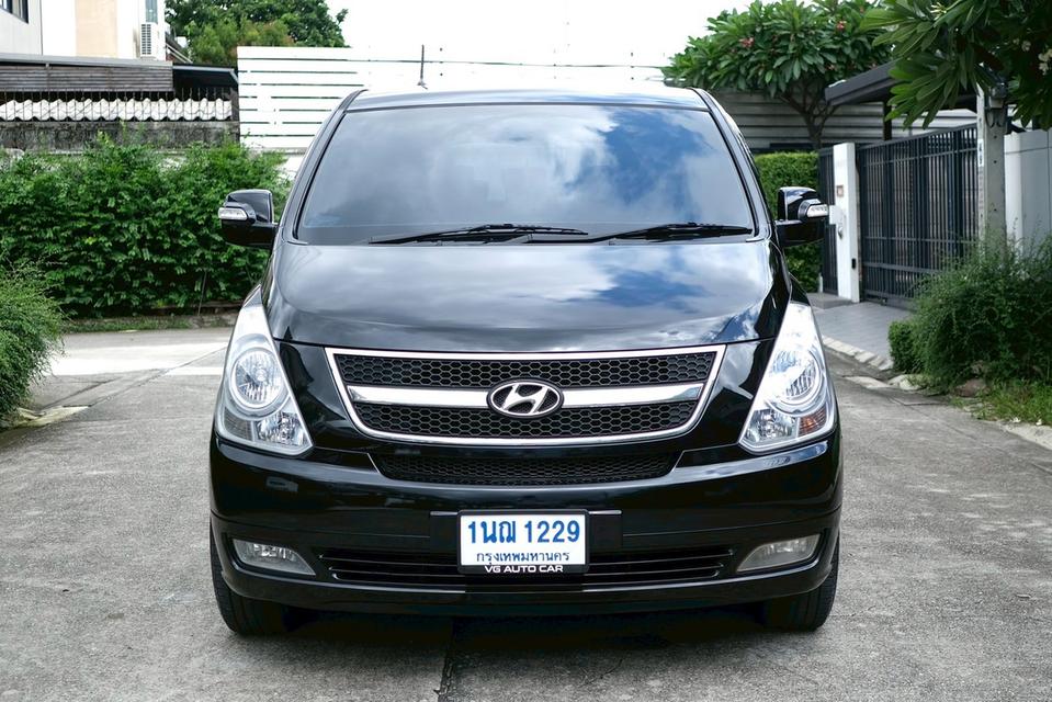 Hyundai H-1 2.5 Deluxe ปี2011 สีดำ ออโต้ ดีเซล ไมล์ 1xx,xxx km. 13