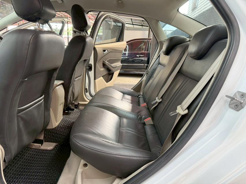 FORD FOCUS 1.6 Trend ปี2013รถบ้านแท้  สภาพพร้อมใช้งาน รูปที่ 14