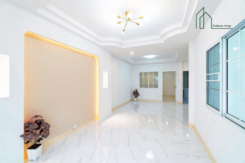 หมู่บ้านบัวทองธานี บางบัวทอง ตรงข้ามสมบัติบุรี ฟรีโอน 7