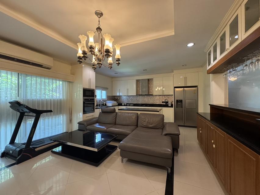 บ้านเดี่ยวสุดหรูให้เช่า หมู่บ้านเซ็นทรัลปาร์คฮิลไซด์ พัทยา 3