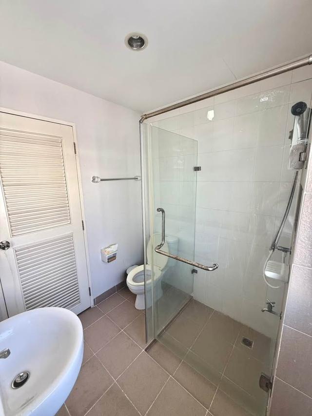 🏡 ทาวน์โฮมสองชั้นในโครงการ พร้อมระบบรักษาความปลอดภัย #เมืองเชียงใหม่ ราคาเพียง 15,000 บาท/เดือน ✨清迈联排别墅出租 2 卧室 3 卫生间 – 租金 15,000 泰铢/月 ✨ 5