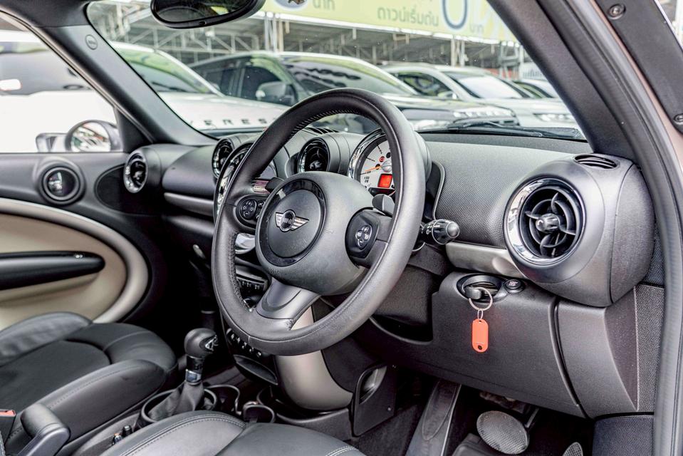 รหัสรถ NP5421 MINI COOPER D COUNTRYMAN LOOK2 2014 13