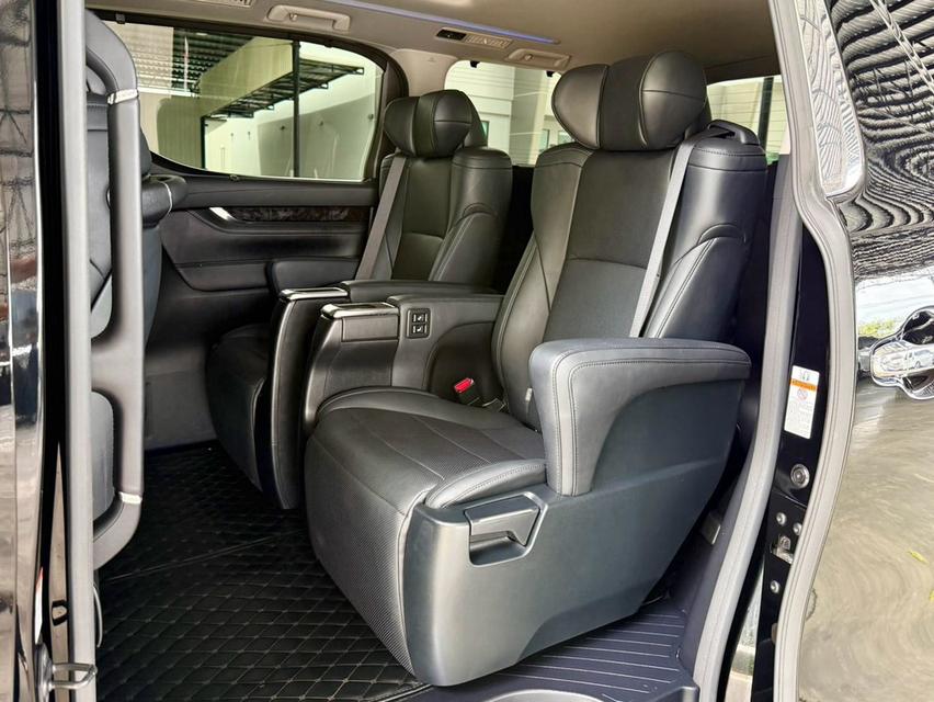 Toyota Vellfire 2.5 Z G Edition ปี 2020 รูปที่ 9