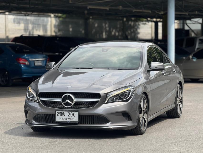 Mercedes Benz CLA200 ปี 2017