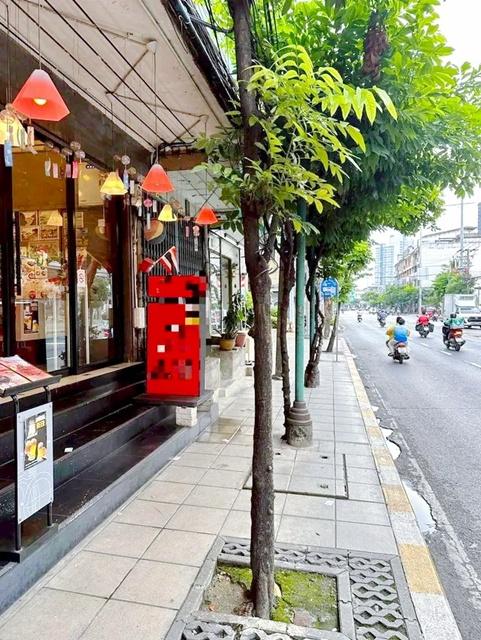 สุขุมวิท71 ให้เช่าอาคารพาณิชย์ 1ชั้น 30ตร.วา. แยกพระราม4 BTS พระโขนง 880ม.120ตร.ม. แม็กซ์แวลู 71 200 ม. ร้านปิ้งย่าง ชาบ 2