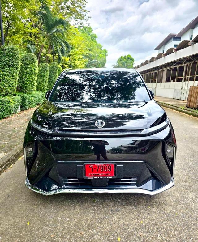 MG Maxus9 V Super Luxury สีดำ ปี 2024 ไมล์ 9,000 กม.