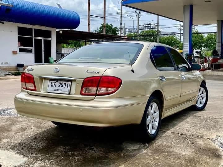 Nissan Cefiro A33 ปี 2004 3