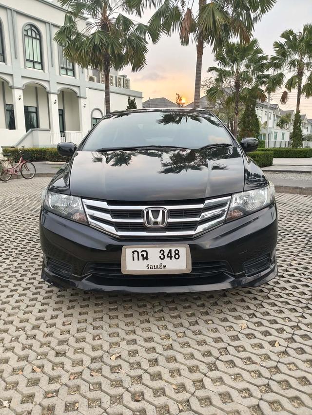 รถยนต์ honda city เกียร์ธรรมดา ไมล์แท้120,000 ราคา159,000ลดได้ รถมือเดียวป้ายแดง รถสวยทั้งภายในและภายนอก 0909786477