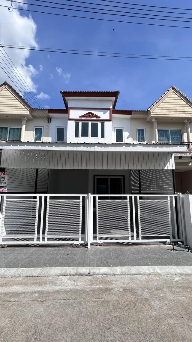 🏡✨ ขายทาวน์โฮม 2 ชั้น หมู่บ้านแกรนกิตติยา คลองโยง ✨🏡 2
