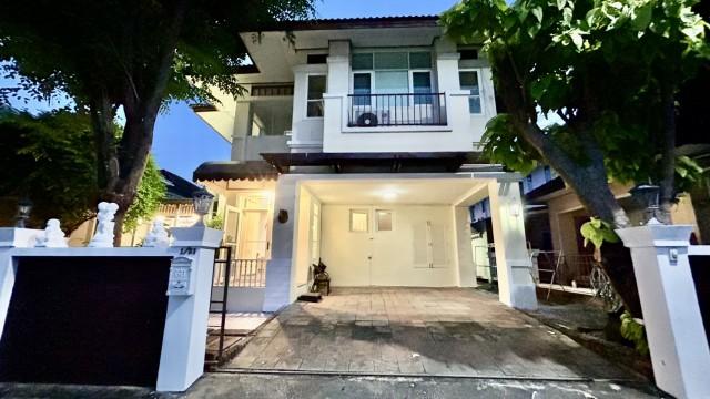 ให้เช่าบ้านเดียว 2 ชั้น โครงการบ้านฟ้ากรีนพาร์ค ซอยลาดพร้าว 101 ทะลุออกถนนเลียบด่วนได้ ใกล้ทางด่วน 1