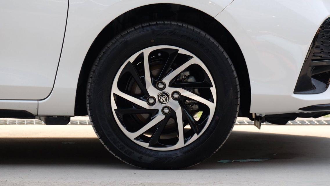 รหัสรถ KN9556 TOYOTA YARIS ECO 1.2 รุ่น SPORT 2022 9