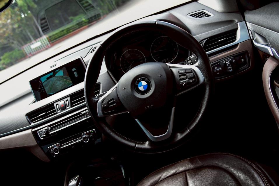 BMW X1 1.5 sDrive18i xLine F48 AT 2017 12