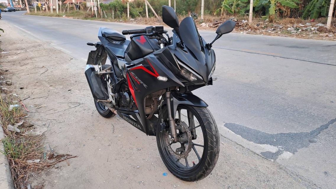 Cbr150 สภาพหล่อๆเอกสารครบ