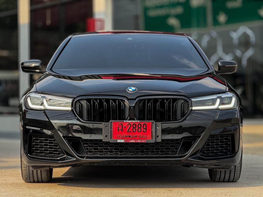 รหัสรถ MCA2889 2022 BMW 530e M-SORT LOOK Plug-in Hybrid G30
