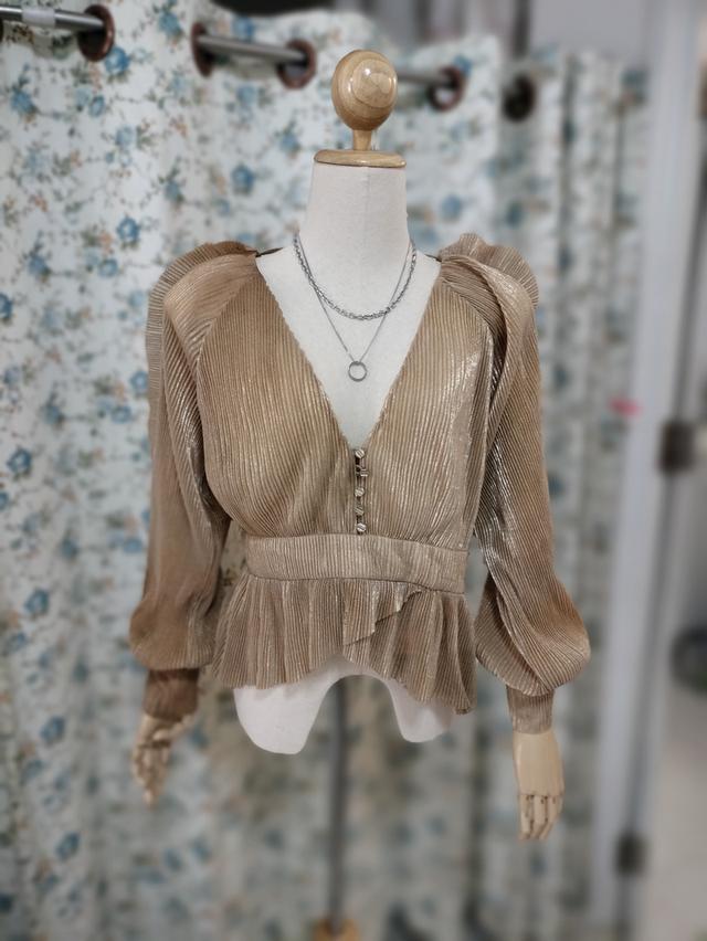 เสื้อผ้ามือสองสถาพดี รูปที่ 10