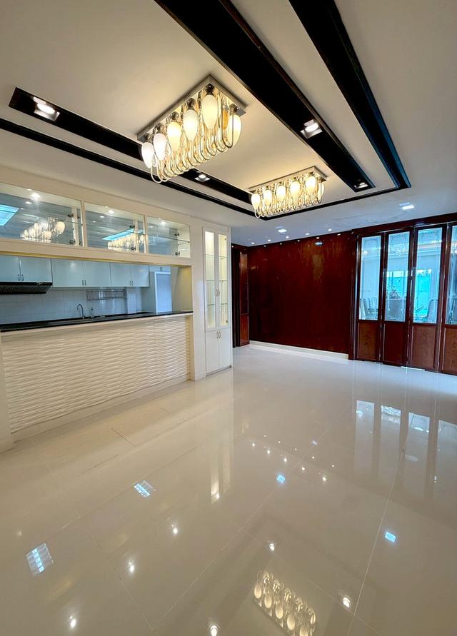 ขายบ้านหรู เสนาเเกรนด์โฮม รังสิต - ติวานนท์ (หลักหก) มีสระน้ำ 7