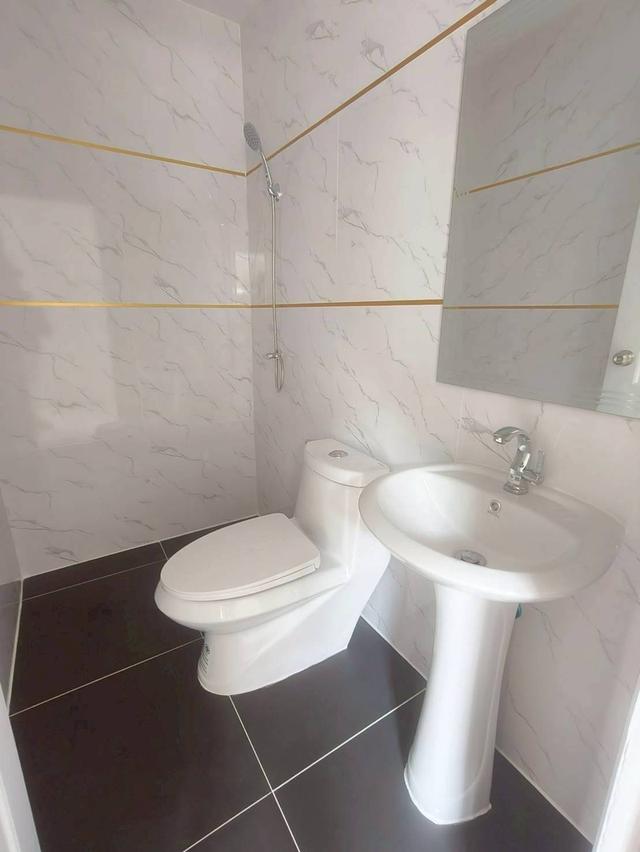 🔥 ต่ำกว่า 2 ล้าน! หลังมุมนอก 2 จอด ฟรีโอน แบบนี้ในหทัยราษฎร์หาไม่ง่าย! 12