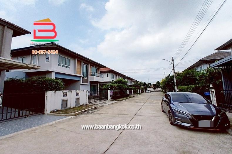 บ้านเดี่ยว โครงการ ไลฟ์ บางกอก บูเลอวาร์ด รังสิต-คลอง 3 เนื้อที่ 55.7 ตรว. ตำบลประชาธิปัตย์ อำเภอธัญบุรี จังหวัดปทุมธานี