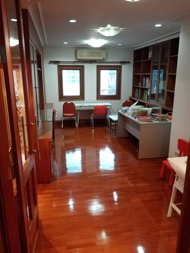 บ้านเดี่ยว 2 ชั้น ติดถนนพุทธมณฑล สาย 1 หมู่บ้านมหาดไทย 1 ขนาด 101 ตรว 4 นอน 5 น้ำ 14