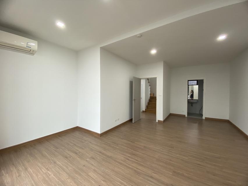 ขาย/ให้เช่า ทาวน์โฮม3ชั้น 5