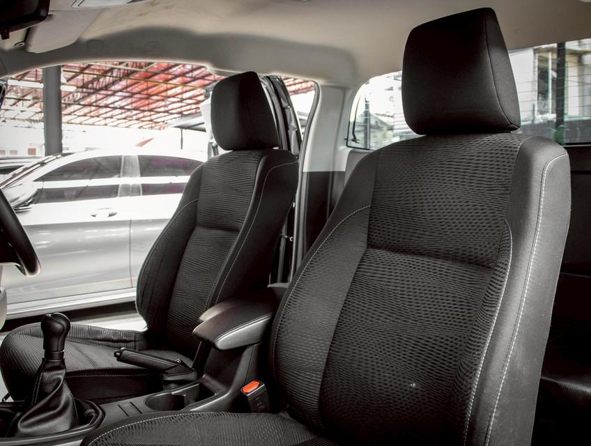 TOYOTA REVO 2.4 Entry Z-Edition SMARTCAB ปี 2022  11