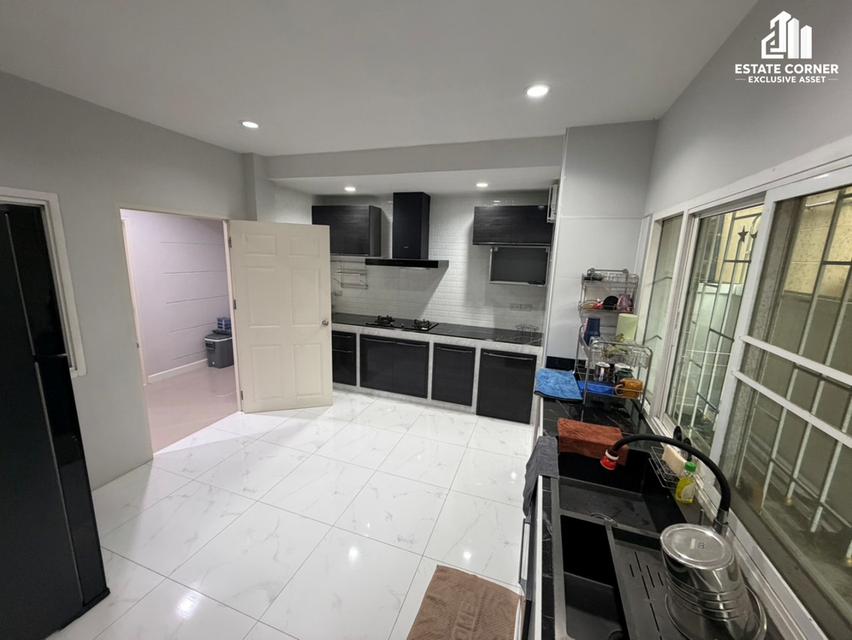 ขายบ้านเดี่ยว รัชชา2  3 ห้องนอน 3 ห้องน้ำ พื้นที่บ้านกว้างโปร่งโล่ง บนทำเล ซอยวัดส้มเกลี้ยง บางใหญ่ 8