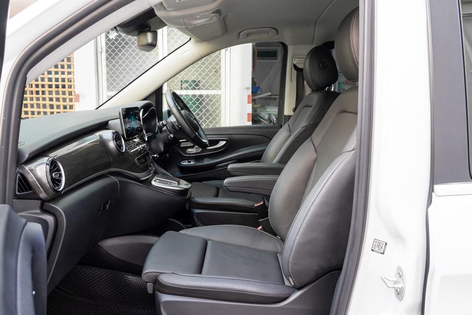 Benz V250d Exclusive yr.2023✔️ตัวท็อปสุด Exclusive ออกห้าง 5.4ล้าน ช่วงล่างนุ่มสุด Agility Control มือเดียว เซอร์วิ รูปที่ 8
