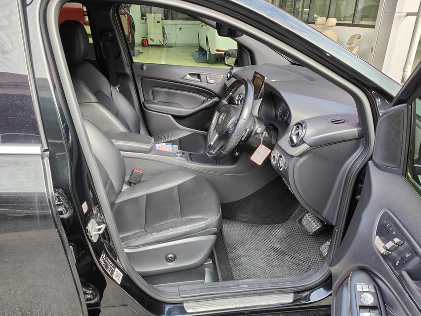 Benz B 200 1.6 Blue Efficiency ปี 13 10