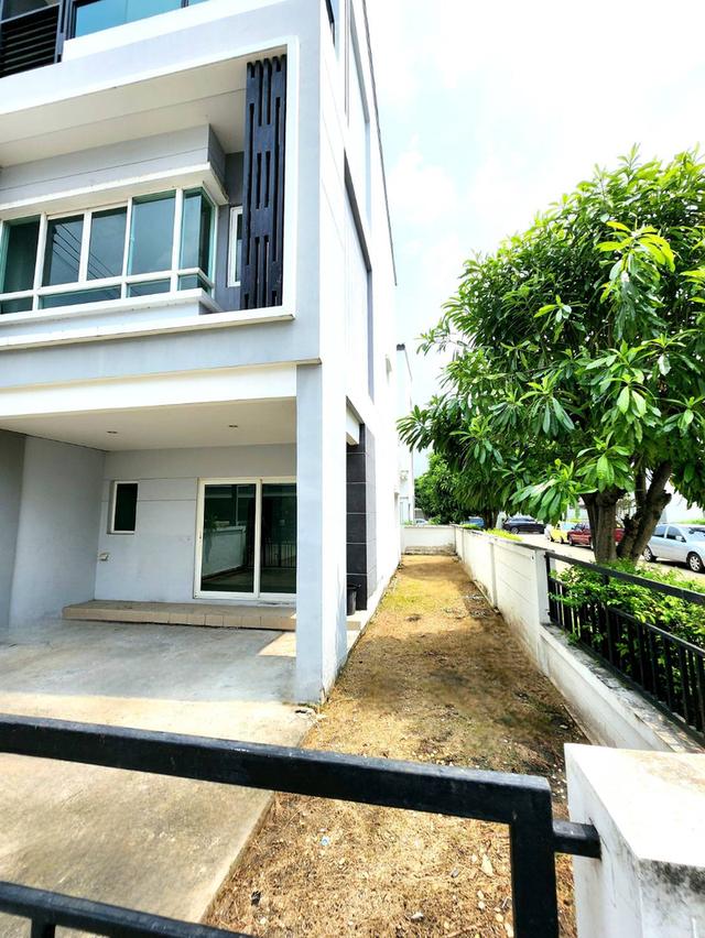 ทาวน์โฮมวัชรพล หมู่บ้าน The Ricco Town วัชรพล ถนนร่วมมิตรพัฒนา รามอินทรา บางเขน 3