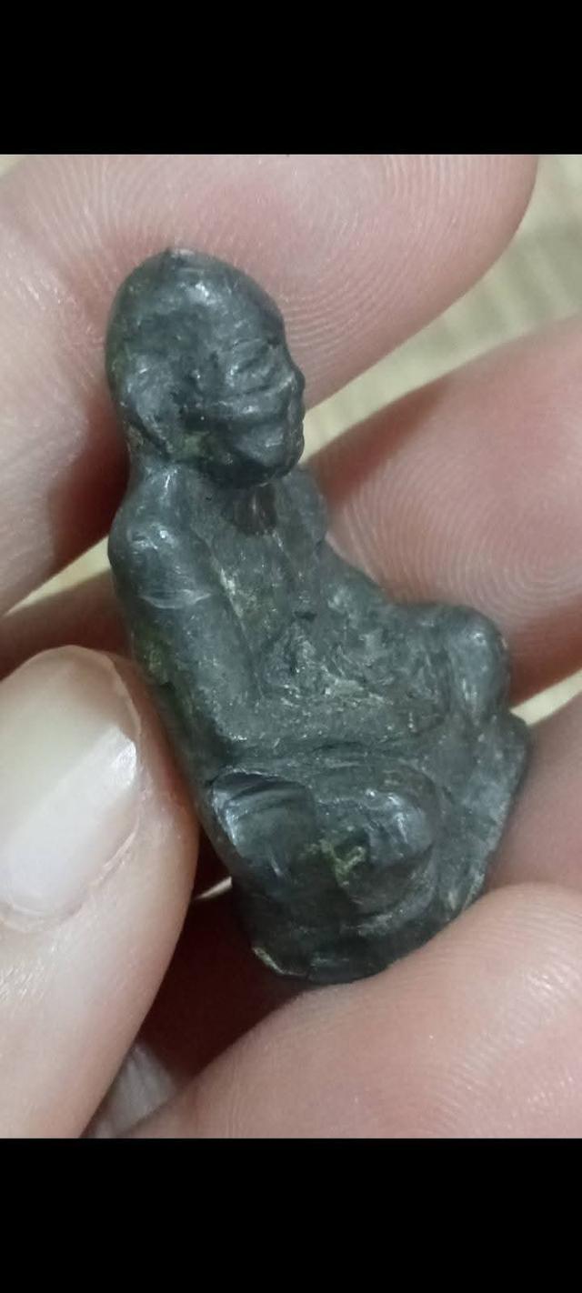 รูปหล่อหลวงปู่สุขวัดโพธิ์ทรายทอง 2