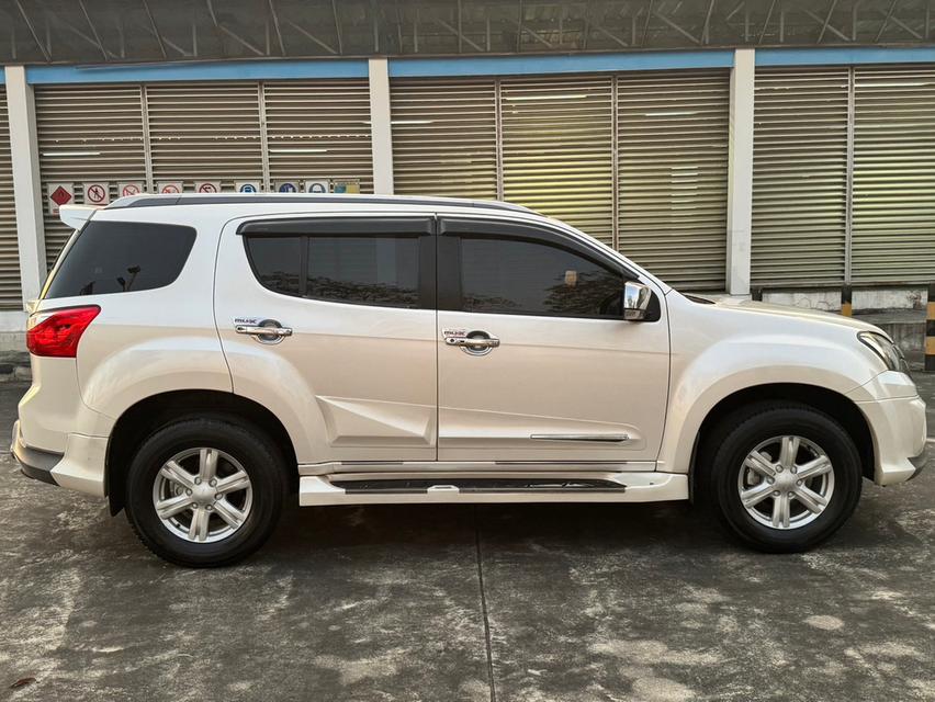 ISUZU MU-X 3.0 (DVD Navi) ปี 2014 เกียร์​ออ​โต้​ สีขาว 7