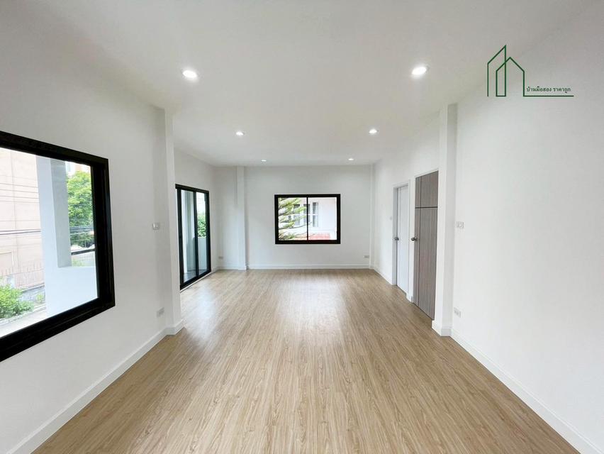 บ้านเดี่ยวพร้อมอยู่ หมู่บ้านพานทอง รังสิต คลอง 5  10
