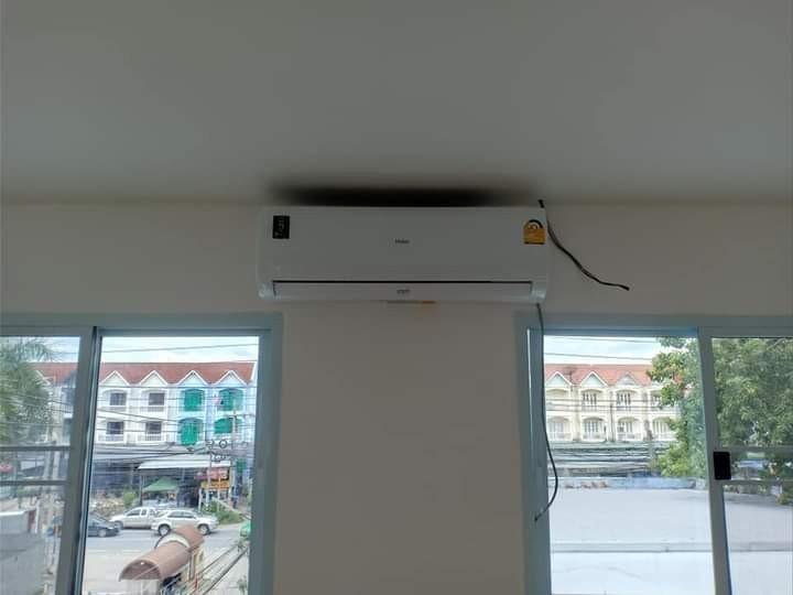 ล้างแอร์ หมู่บ้านเฟื่องฟ้า ซ.มังกรขันดี 063-8895-489 ช่างพสิษฐ์ ล้างแอร์ ซ่อมแอร์ ติดแอร์ ย้ายแอร์ บ้าน ออฟฟิต สำนักงาน 7