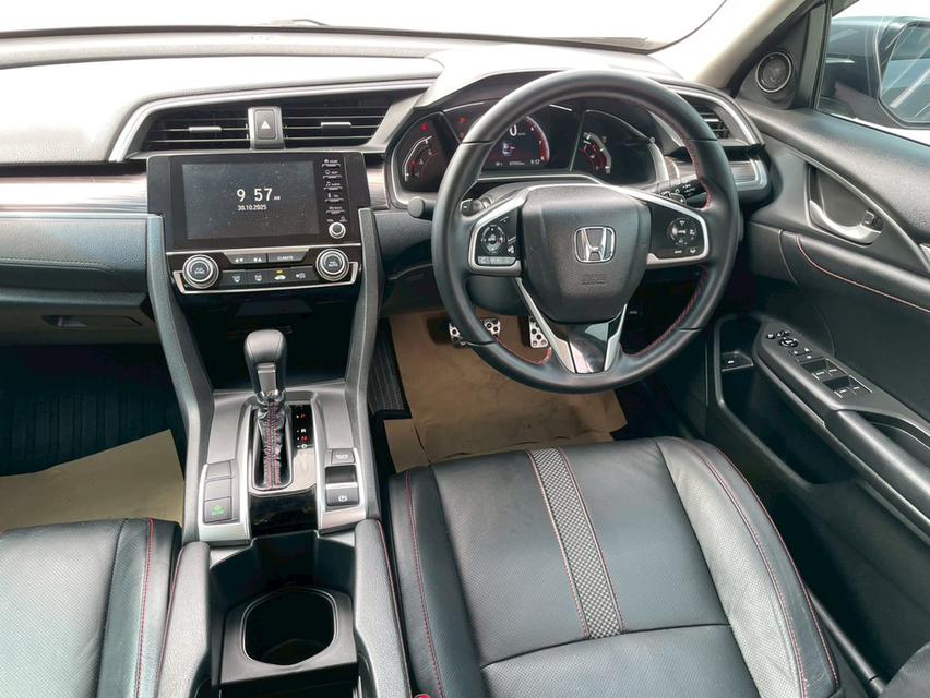 HONDA CIVIC FC  1.5 RS TURBO (MNC)  TOP  ปี 2019 สีเทา  เกียรออโต้  9