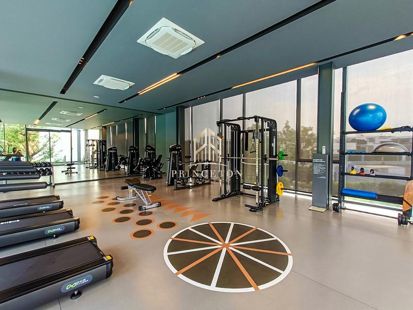 ขายด่วน! ราคาพิเศษ บ้านหรู 3 ชั้น สไตล์ Beyond Loft Vive Krungthep Kreetha 17