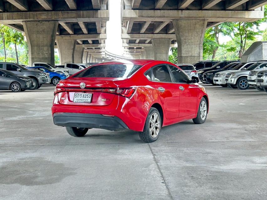 ขายรถ MG5 1.5X Sunroof ปี 2016 สีแดง เกียร์ออโต้