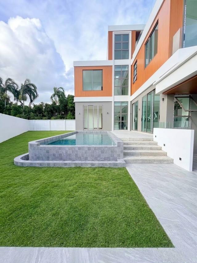 LUXURY VILLA FOR SALE – LAGOON CHALONG 4