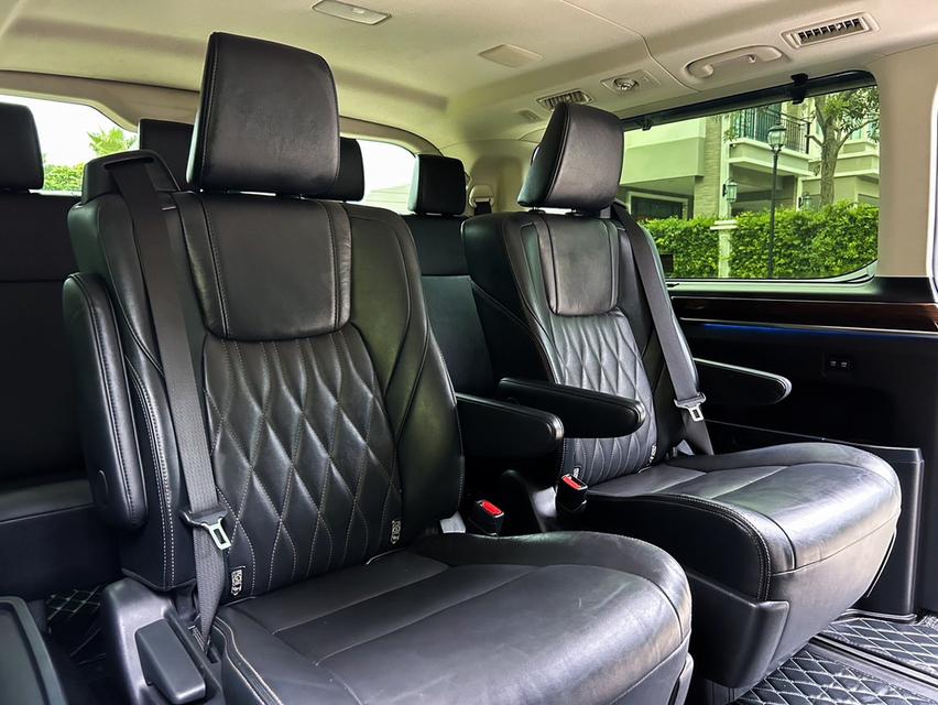 TOYOTA MAJESTY 2.8 Premium ปี 2020 รุ่นทอป รหัส AVA7898 4