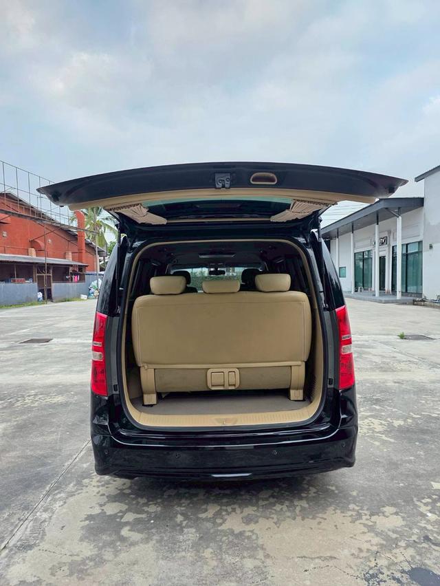 HYUNDAI H-1 DELEXE สีดำ ปี 2015 ไมล์ 130,000 กม. 7