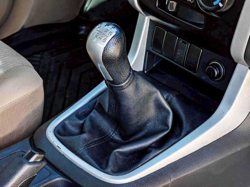 2017 ISUZU D-MAX 1.9Z 9