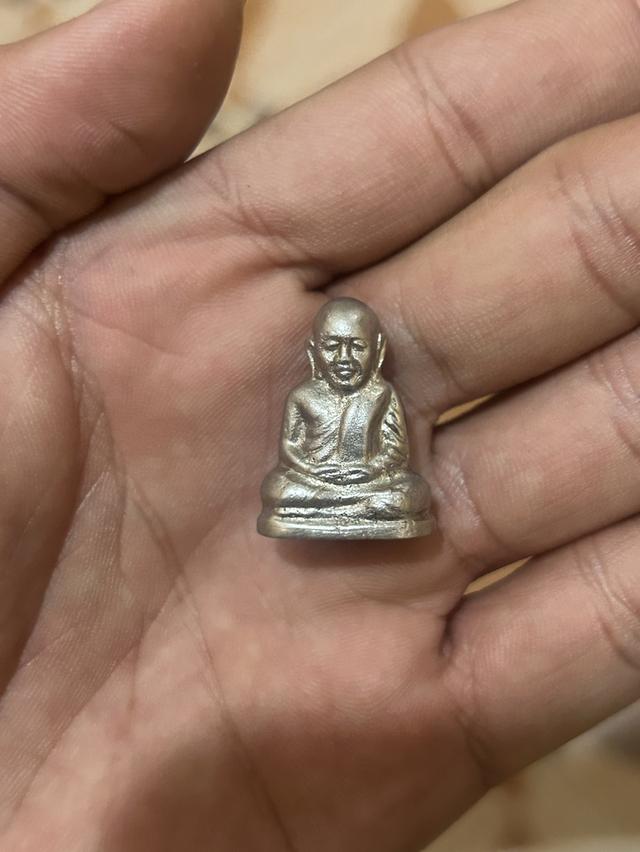 พระรูปหล่อพ่อเงินวัดบางคลาน