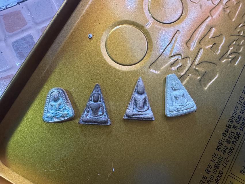 พระสมเด็จหลังรูปเหมือน ฝังตะกรุต3กษัตริย์ หลวงพ่อคูณ ปริสุทโธ วัดบ้านไร่ รุ่น ลาภ ผล พลูทวี รุ่นเสาร์5 ปี2536 จะ.นครราชสีมา 6