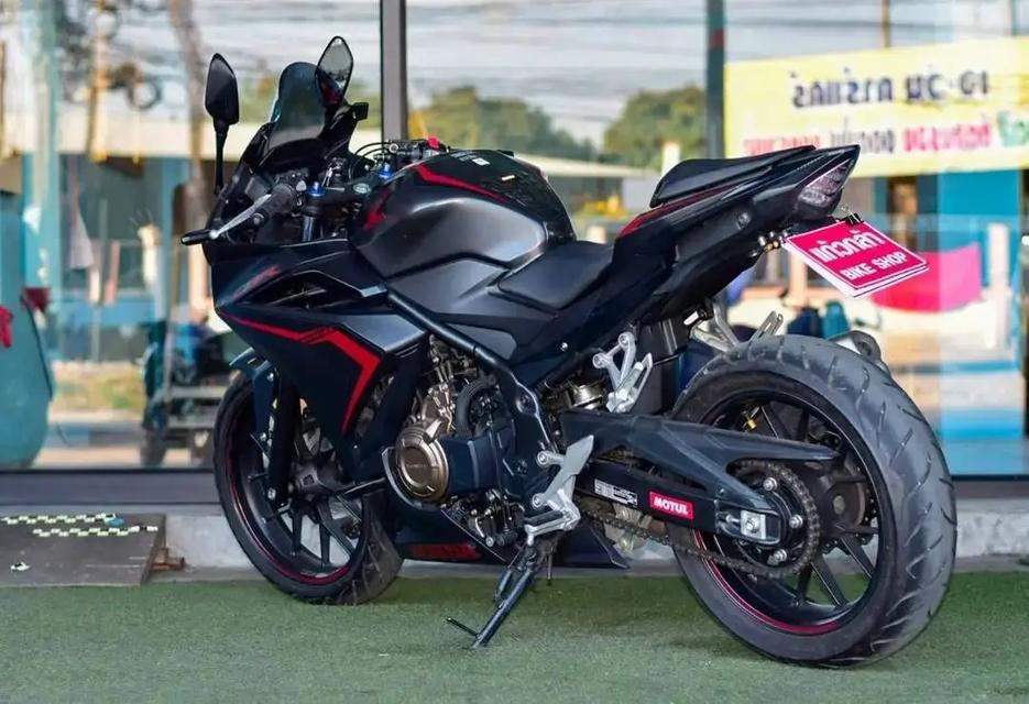 Honda CBR500R 6