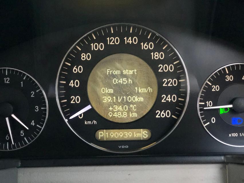 E200 NGT W211  12