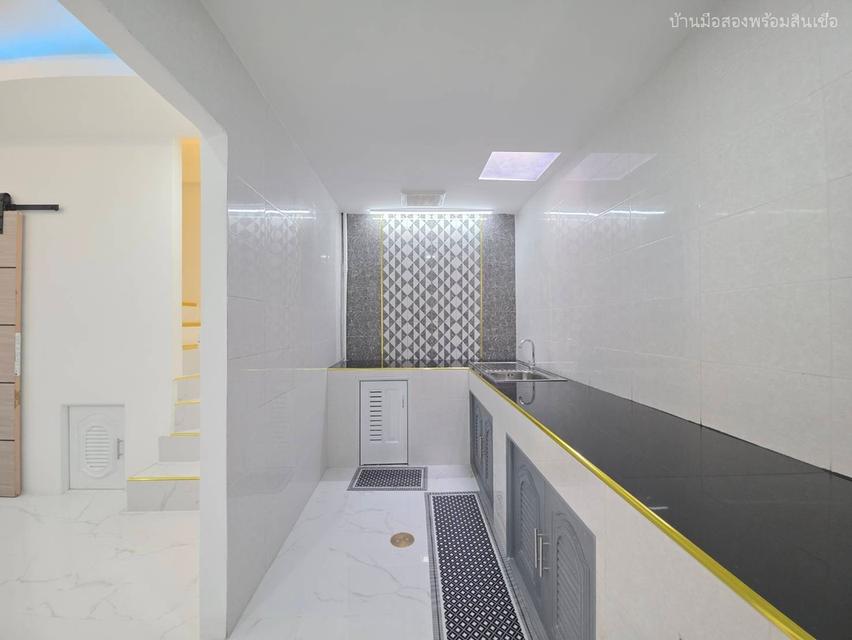 หมู่บ้านร่มทิพย์ 2 หทัยราษฎร์ 33 10