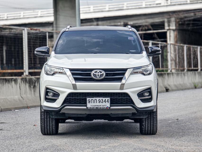 (แจ้งรหัสรถ CBLX9344) ! 🚙 TOYOTA FORTUNER 2.8 TRD SPORTIVO 4WD AT 2019. รูปที่ 2