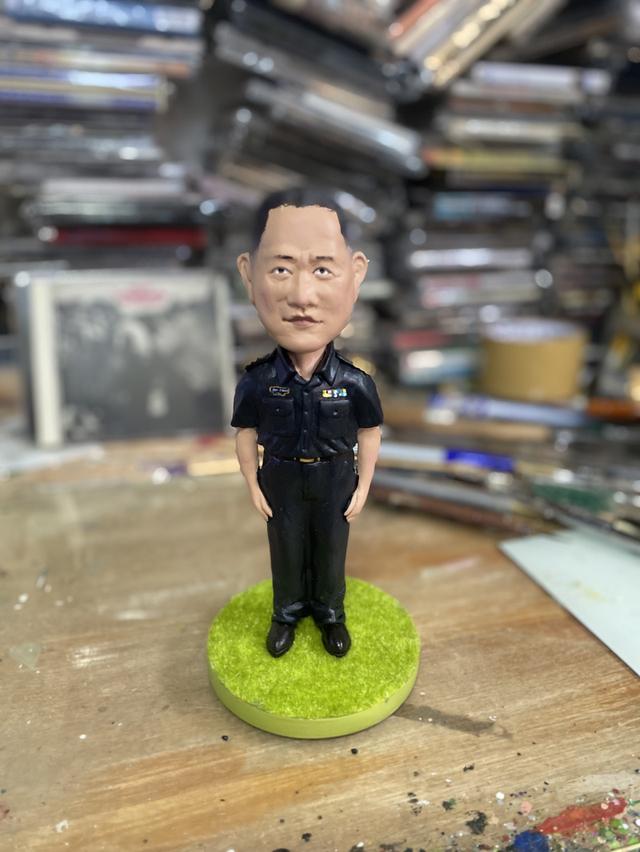 ของขวัญวันเกษียณ ที่ประทับใจทั้งผู้ให้และผู้รับตุ๊กตาแฮนด์เมด Handmade dolls & ตุ๊กตาโมเดล Model